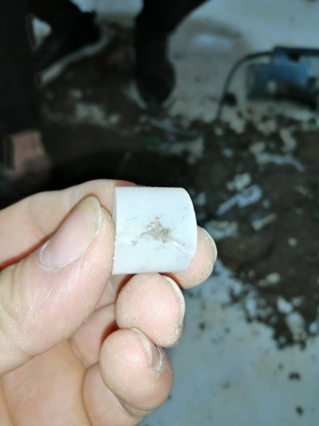 田林家里地暖漏水了怎么办？